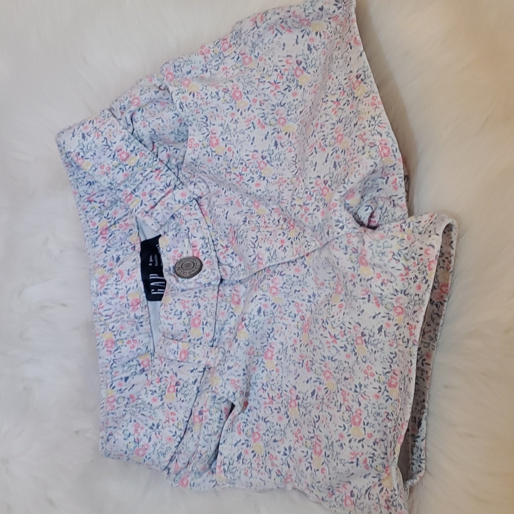 GAP girls shorts